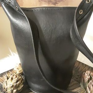 Vintage Coach Helen's Bucket Bag 9951